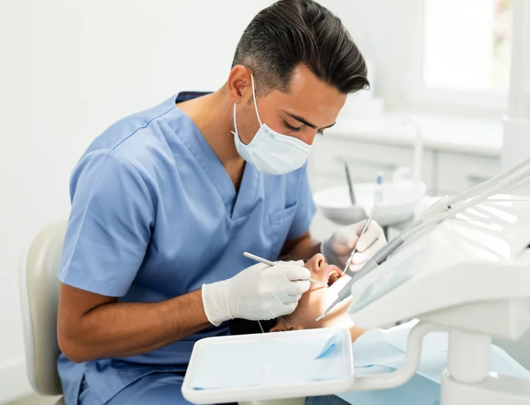 Dentista servicio en Alcala de Guadaira